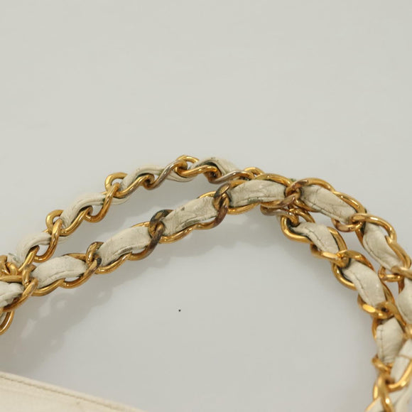 CHANEL Matelasse Chain Hand Bag Caviar Skin White Gold CC Auth bs26565