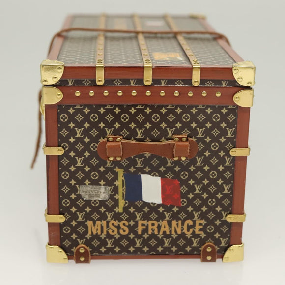 LOUIS VUITTON Miss France Paper Weight Brown M99408 LV Auth bs26787