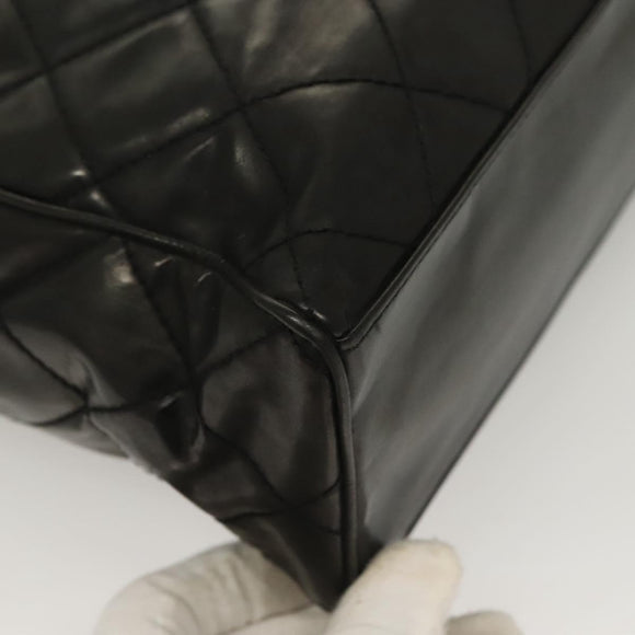 CHANEL Matelasse Shoulder Bag Enamel Black Gold CC Auth bs26857