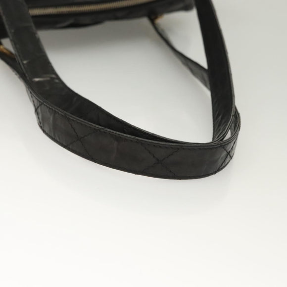 CHANEL Matelasse Shoulder Bag Enamel Black Gold CC Auth bs26857