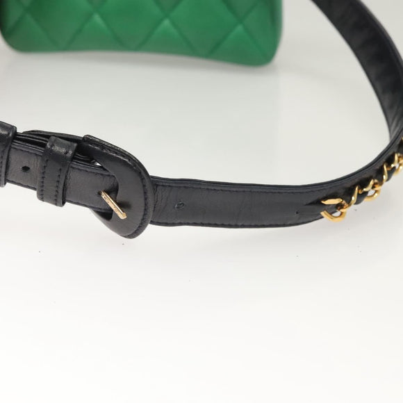 CHANEL Matelasse Waist bag Lamb Skin Red Gold Green CC Auth bs26866