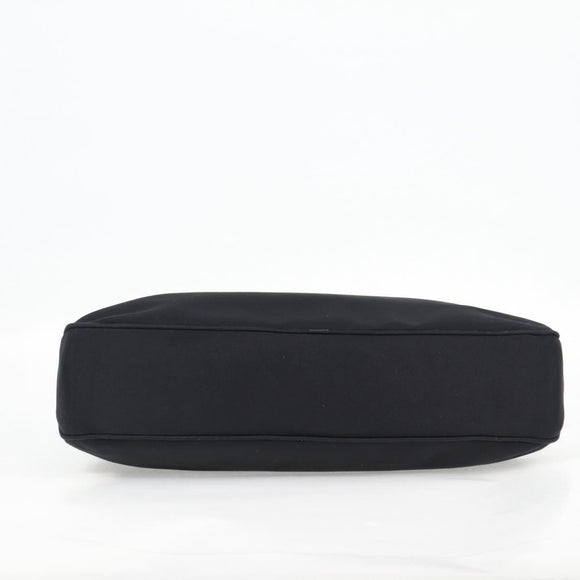 Salvatore Ferragamo Vala Shoulder Bag Nylon Black Silver Auth bs27290