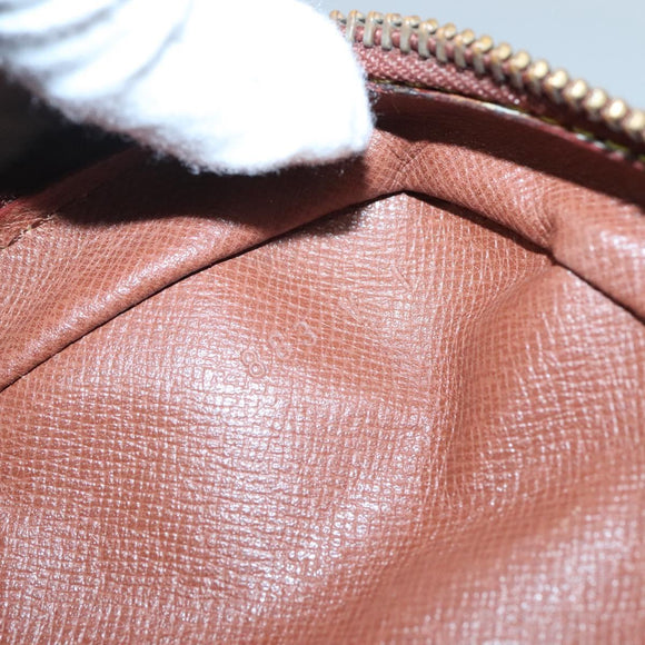 LOUIS VUITTON Epi Porte Documents Voyage Bag Winnipeg Beige LV Auth bs27743