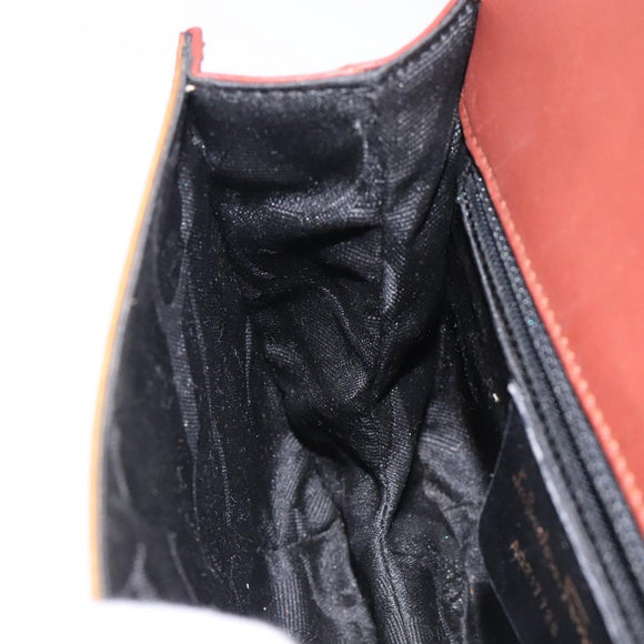 Salvatore Ferragamo Gancini Shoulder Bag Enamel Beige Gold Auth bs27828