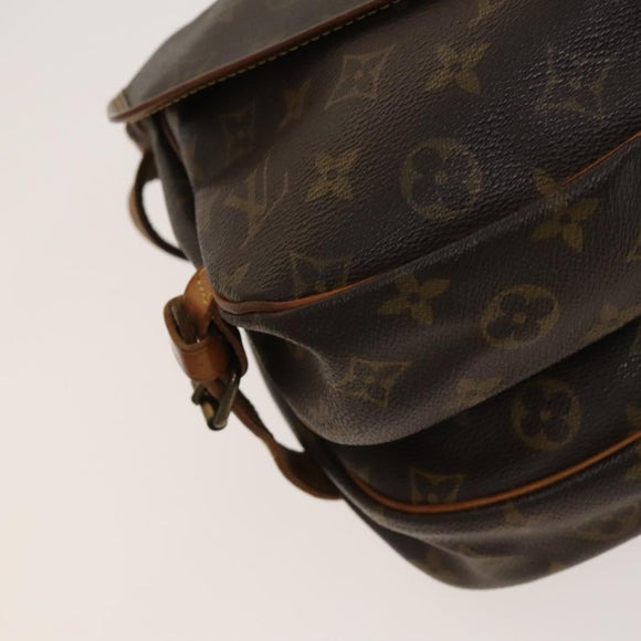 LOUIS VUITTON Monogram Saumur 30 Shoulder Bag M42256 LV Auth bs28187