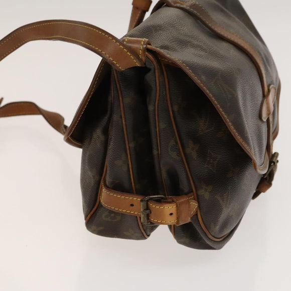 LOUIS VUITTON Monogram Saumur 30 Shoulder Bag M42256 LV Auth bs28187