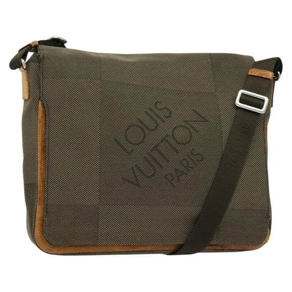 LOUIS VUITTON Damier Geant Messager Shoulder Bag Tail M93030 LV Auth bs28616