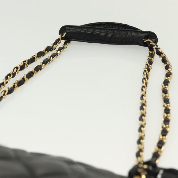 CHANEL Matelasse Chain Shoulder Bag Lamb Skin Black Gold CC Auth bs28659