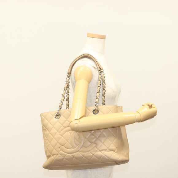 CHANEL Matelasse Chain Tote Bag Caviar Skin Beige Silver CC Auth bs28668