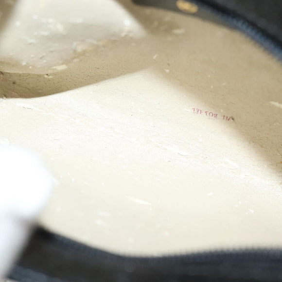 CHANEL Pouch Caviar Skin Black Gold CC Auth bs28771