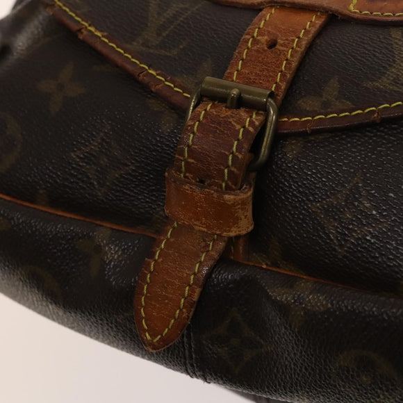 LOUIS VUITTON Monogram Saumur 30 Shoulder Bag M42256 LV Auth bs28820