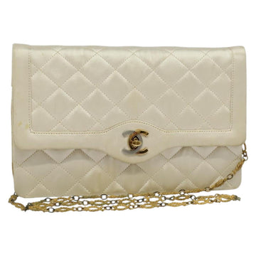 CHANEL Paris Limited Matelasse Chain Bag Satin White Gold CC Auth bs28858