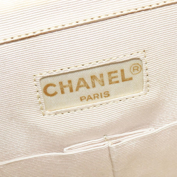 CHANEL Paris Limited Matelasse Chain Bag Satin White Gold CC Auth bs28858