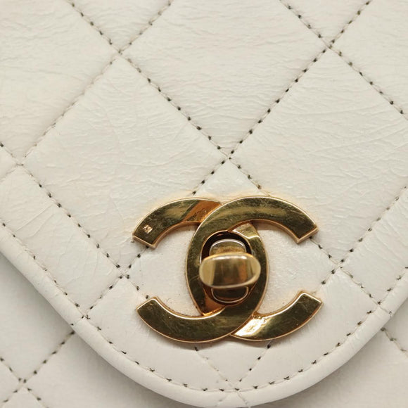 CHANEL Matelasse Chain Shoulder Bag Lamb Skin White Gold CC Auth bs28860