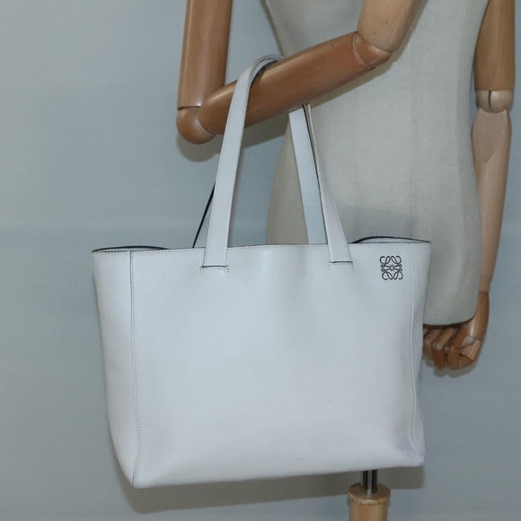 LOEWE Anagram East West Shopper Tote Bag Leather White Silver Auth bs28939