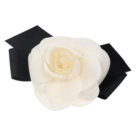 CHANEL Camelia Brooch Nylon White CC Auth bs29161