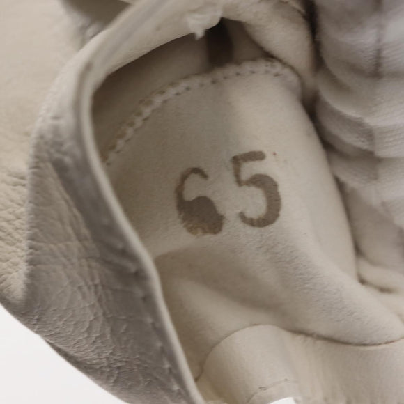 CHANEL Arm Cover Leather White CC Auth bs29195