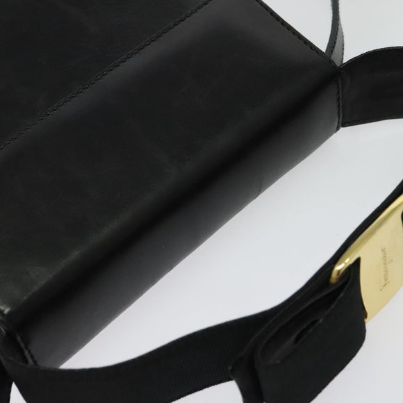 Salvatore Ferragamo Gancini Shoulder Bag Leather Black Gold Auth bs29246