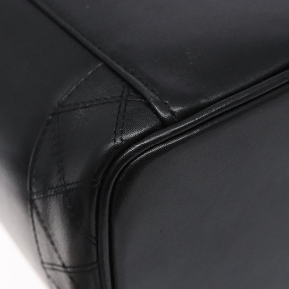 CHANEL Vanity Pouch Leather Black Gold CC Auth bs29276