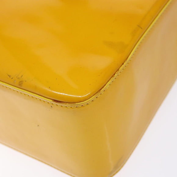 CHANEL Tote Bag Patent leather Yellow CC Auth bs29321