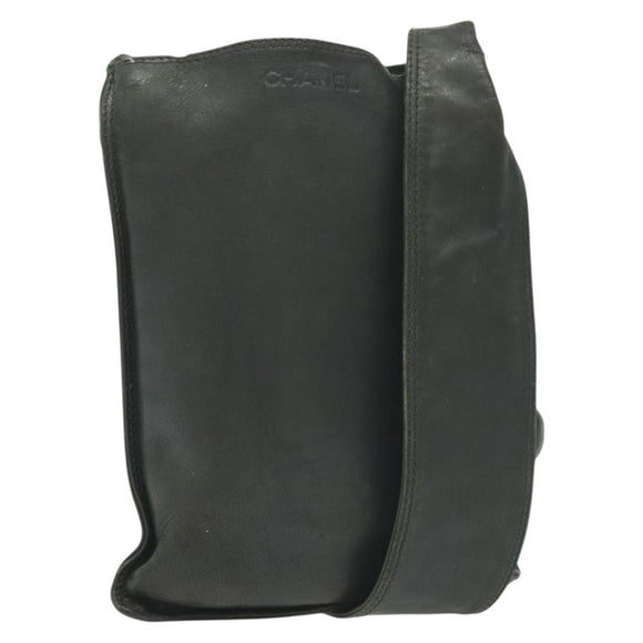 CHANEL Shoulder Bag Leather Dark green CC Auth bs29322