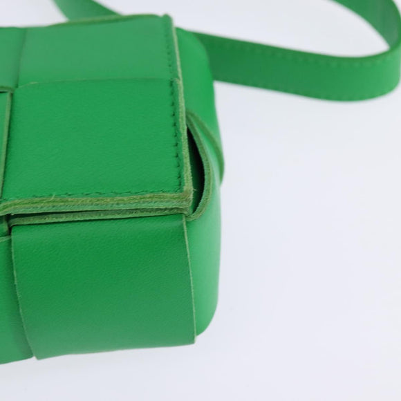 BOTTEGA VENETA MAXI INTRECCIATO candy Cassette Bag Leather Green Auth bs29580