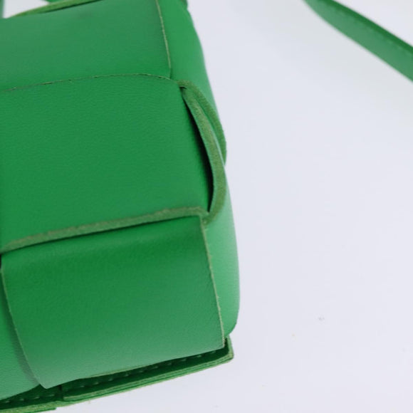 BOTTEGA VENETA MAXI INTRECCIATO candy Cassette Bag Leather Green Auth bs29580