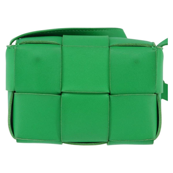 BOTTEGA VENETA MAXI INTRECCIATO candy Cassette Bag Leather Green Auth bs29580