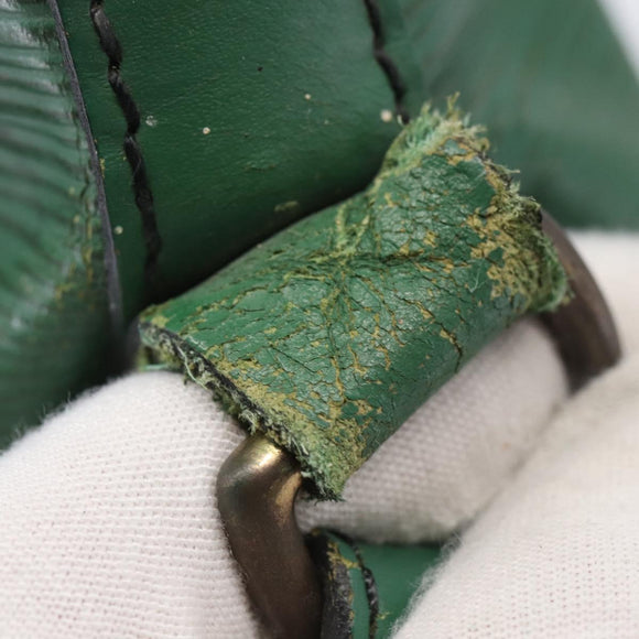 LOUIS VUITTON Epi Petit Noe Shoulder Bag Green M44104 LV Auth bs29603