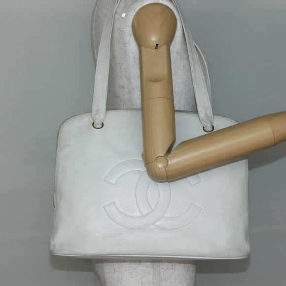 CHANEL Tote Bag Caviar Skin White Gold CC Auth bs29628