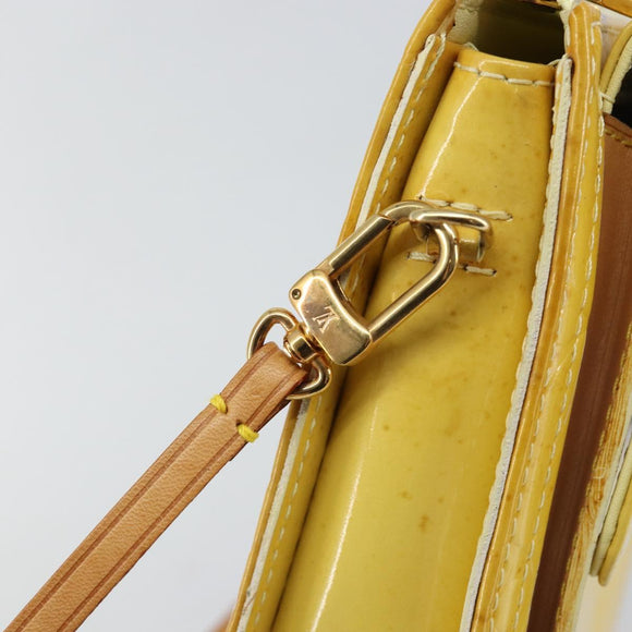 LOUIS VUITTON Monogram Vernis Motto Pouch Lime Yellow M91059 LV Auth bs29653