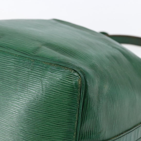 LOUIS VUITTON Epi Petit Noe Shoulder Bag Green M44104 LV Auth bs29867