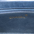 CHANEL Camellia Matelasse Flap Chain Bag Velor Navy Gold CC Auth bs29963V-17