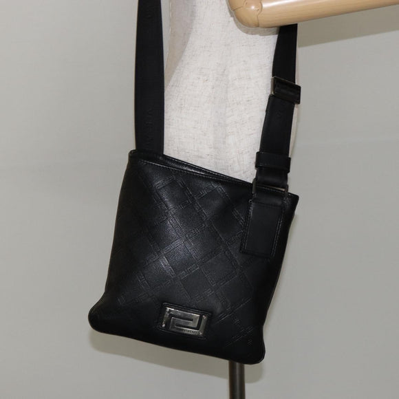 Gianni Versace Gureka Shoulder Bag Leather Black Silver Auth bs30000