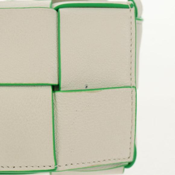 BOTTEGA VENETA MAXI INTRECCIATO Cassette Bag Leather White Green Auth bs30121A