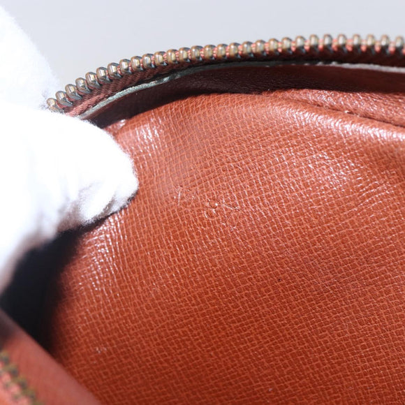 LOUIS VUITTON Epi Danube Shoulder Bag Brown M51694 LV Auth bs30146