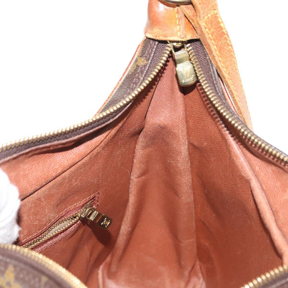 LOUIS VUITTON Monogram Boulogne 30 Shoulder Bag M51265 LV Auth bs30231