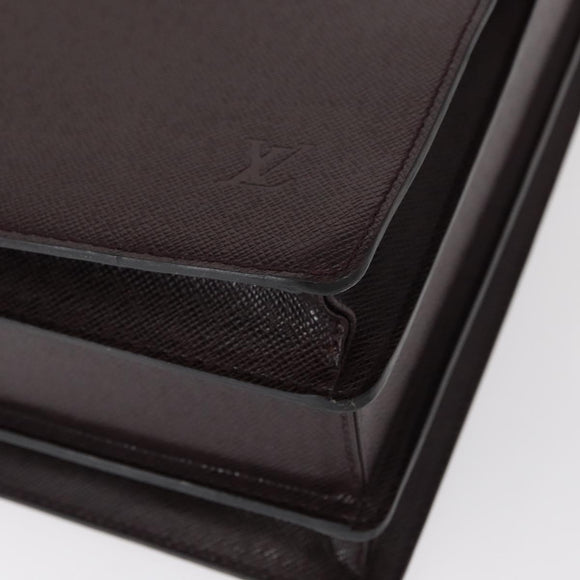 LOUIS VUITTON Taiga Leather Ural Briefcase Acajou M30026 LV Auth bs30328
