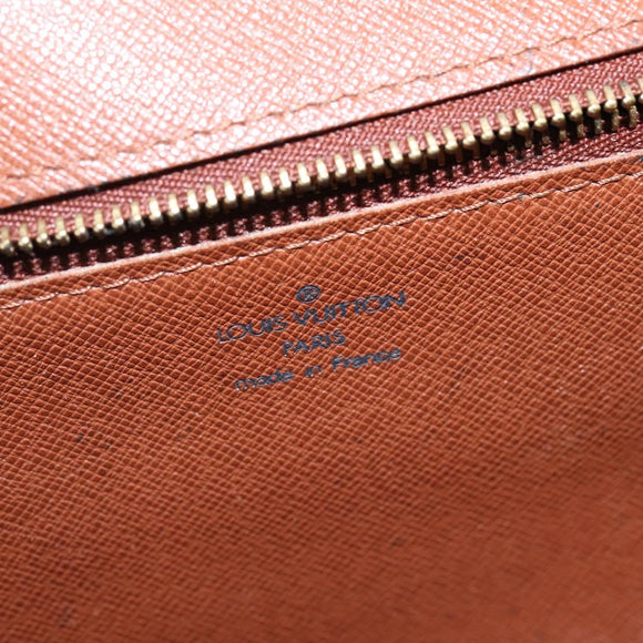 LOUIS VUITTON Monogram Bordeaux 27 Shoulder Bag M51797 LV Auth bs30427