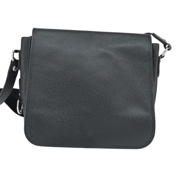 LOUIS VUITTON Taiga Andrei Shoulder Bag Ardoise M32482 LV Auth bs30447