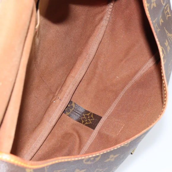 LOUIS VUITTON Monogram Saumur 35 Shoulder Bag M42254 LV Auth bs30448