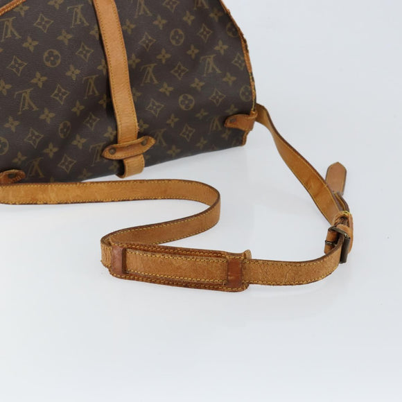 LOUIS VUITTON Monogram Saumur 35 Shoulder Bag M42254 LV Auth bs30448