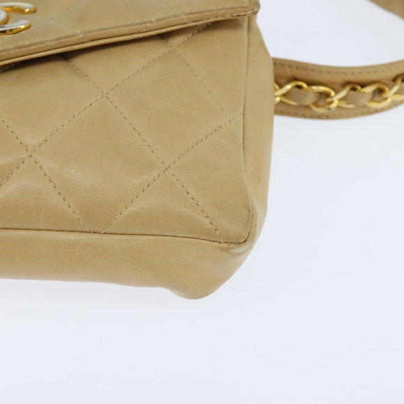 CHANEL Matelasse Waist Pouch Lamb Skin Beige Gold CC Auth bs30480