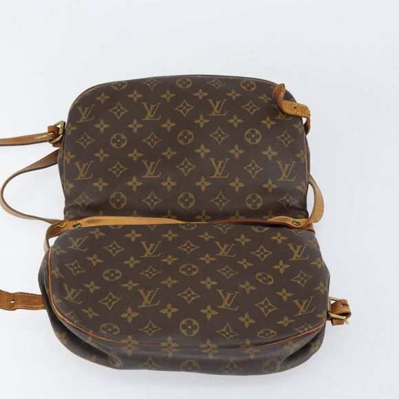 LOUIS VUITTON Monogram Saumur 30 Shoulder Bag M42256 LV Auth bs30834