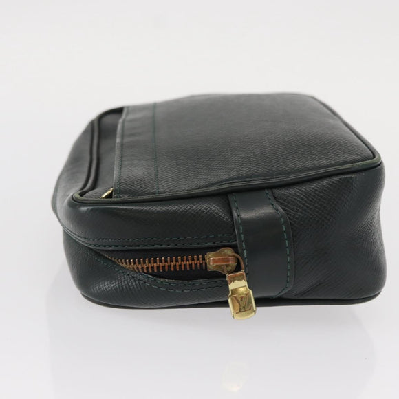 LOUIS VUITTON Taiga Karga Clutch Bag Epicea M30814 LV Auth bs31097