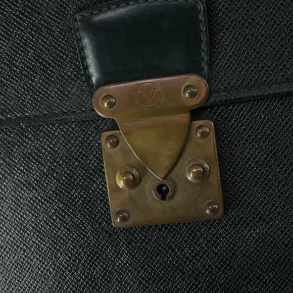 LOUIS VUITTON Taiga Serviette Moskova Business Bag Epicea M30034 LV Auth bs31098