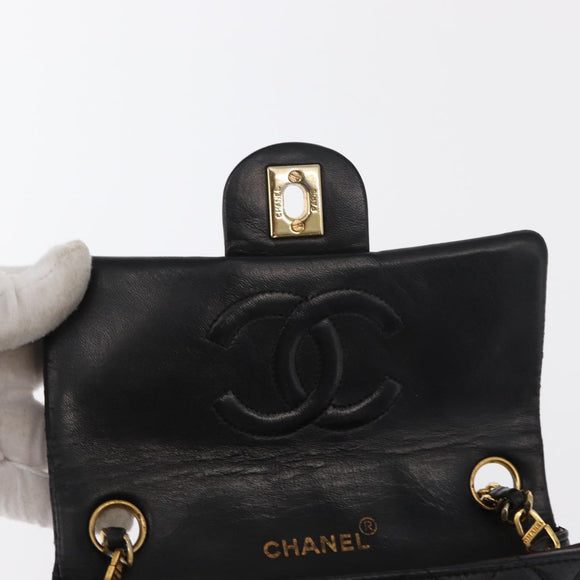 CHANEL Matelasse 17 Chain Shoulder Bag Lamb Skin Black Gold CC Auth bs31113