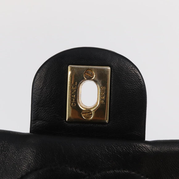 CHANEL Matelasse 17 Chain Shoulder Bag Lamb Skin Black Gold CC Auth bs31113