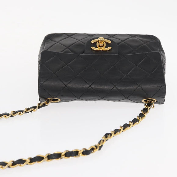 CHANEL Matelasse 17 Chain Shoulder Bag Lamb Skin Black Gold CC Auth bs31113