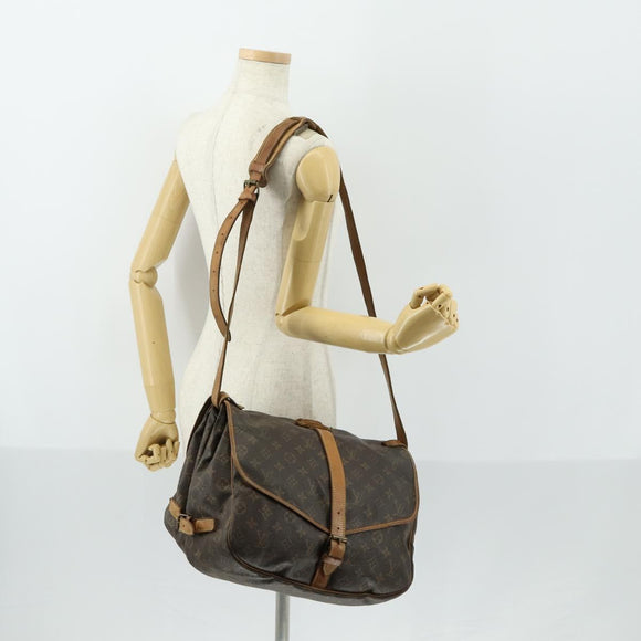 LOUIS VUITTON Monogram Saumur 35 Shoulder Bag M42254 LV Auth bs31304
